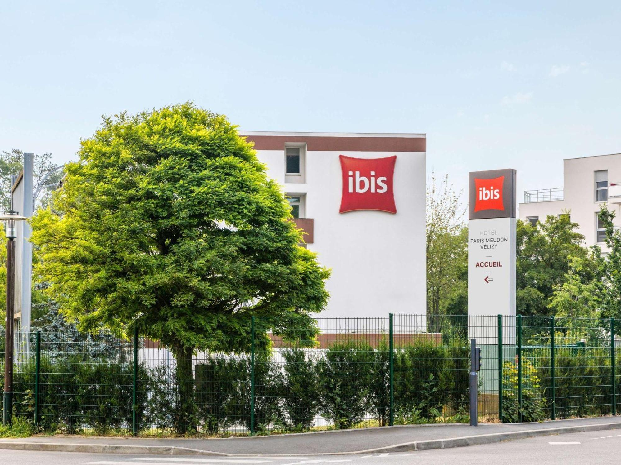Hotel ibis Paris Meudon Velizy Exterior foto