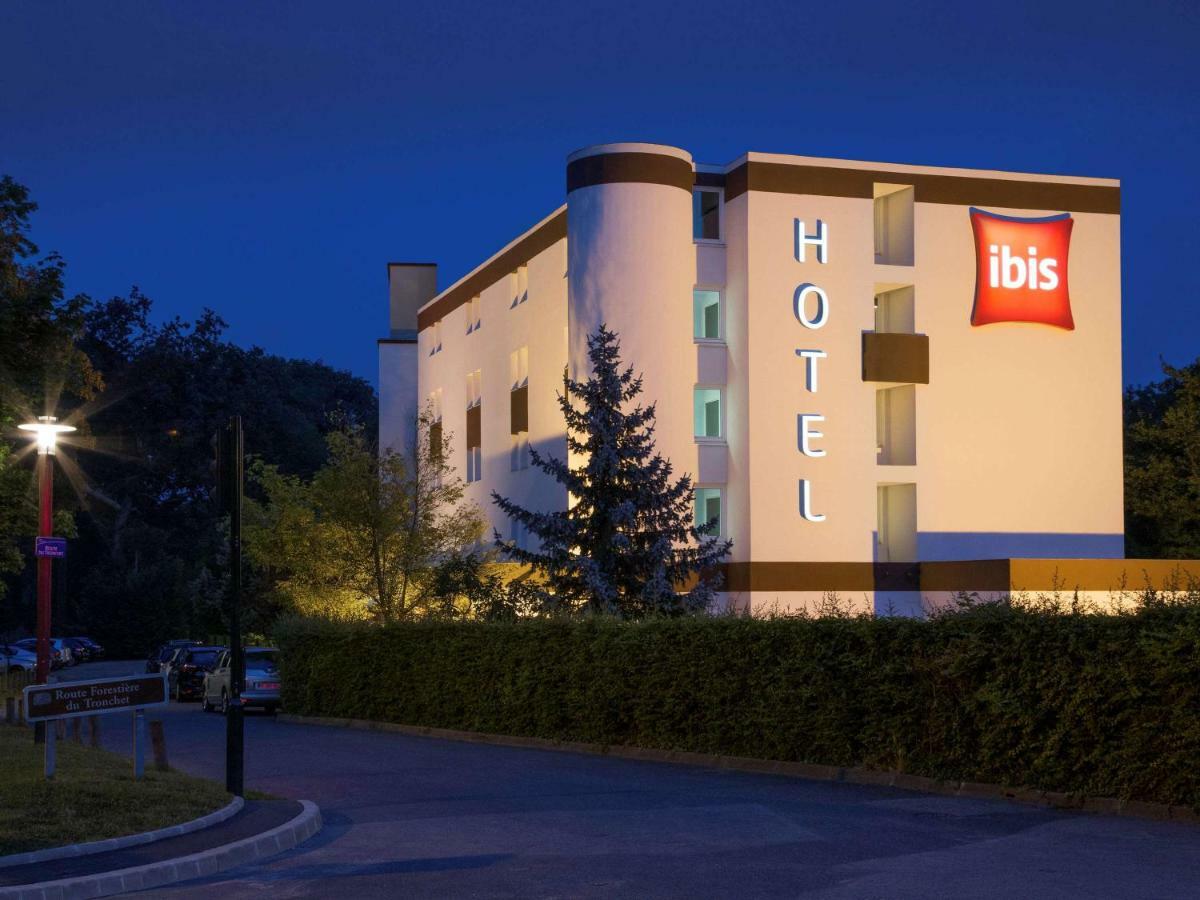 Hotel ibis Paris Meudon Velizy Exterior foto